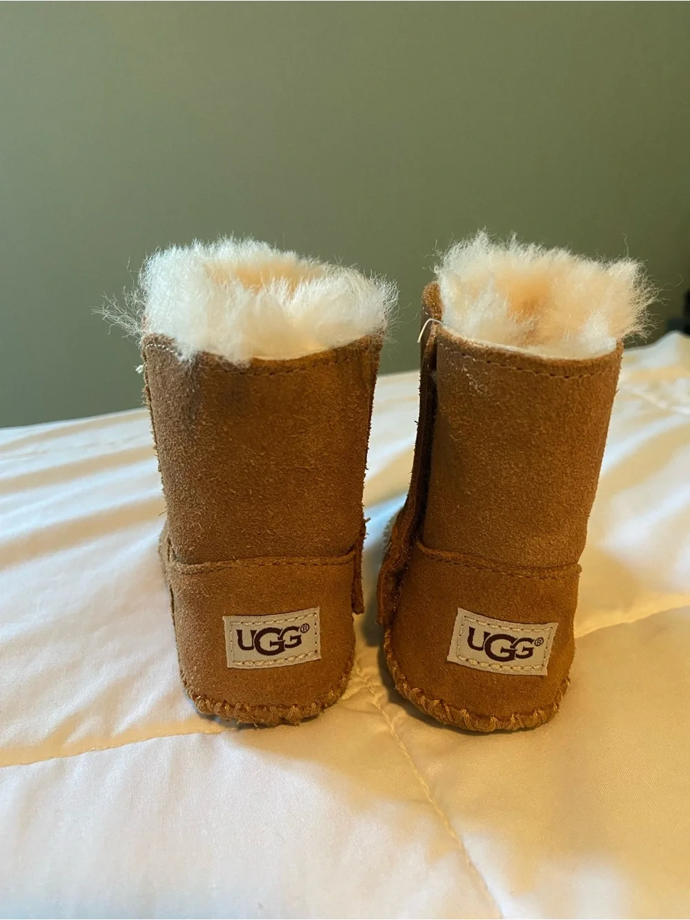 UGG ugh infant